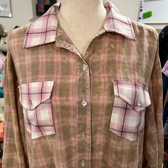 POL Pink & Taupe Mixed Plaid Button Down – Size L - Picture 5 of 7